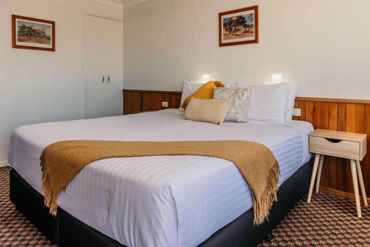 Outback Motel Mt Isa Mount Isa Exterior photo