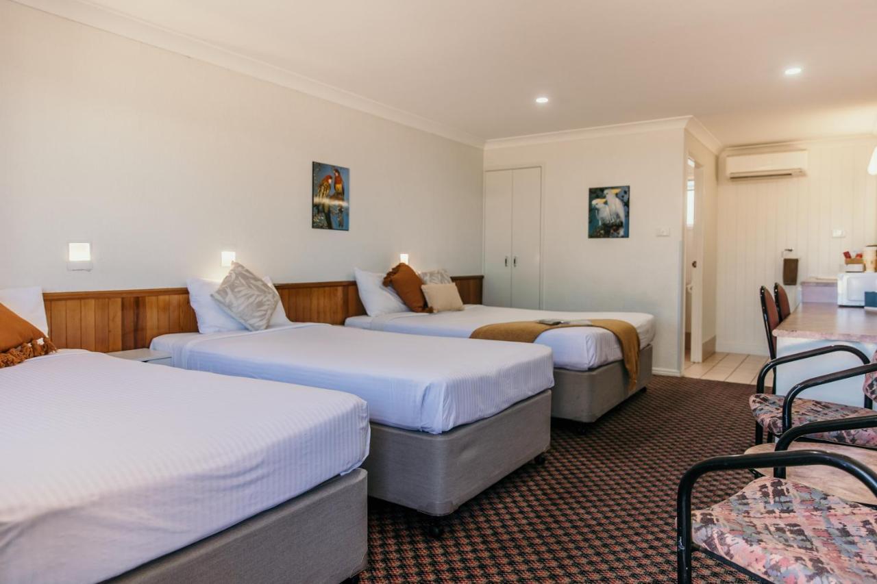 Outback Motel Mt Isa Mount Isa Exterior photo